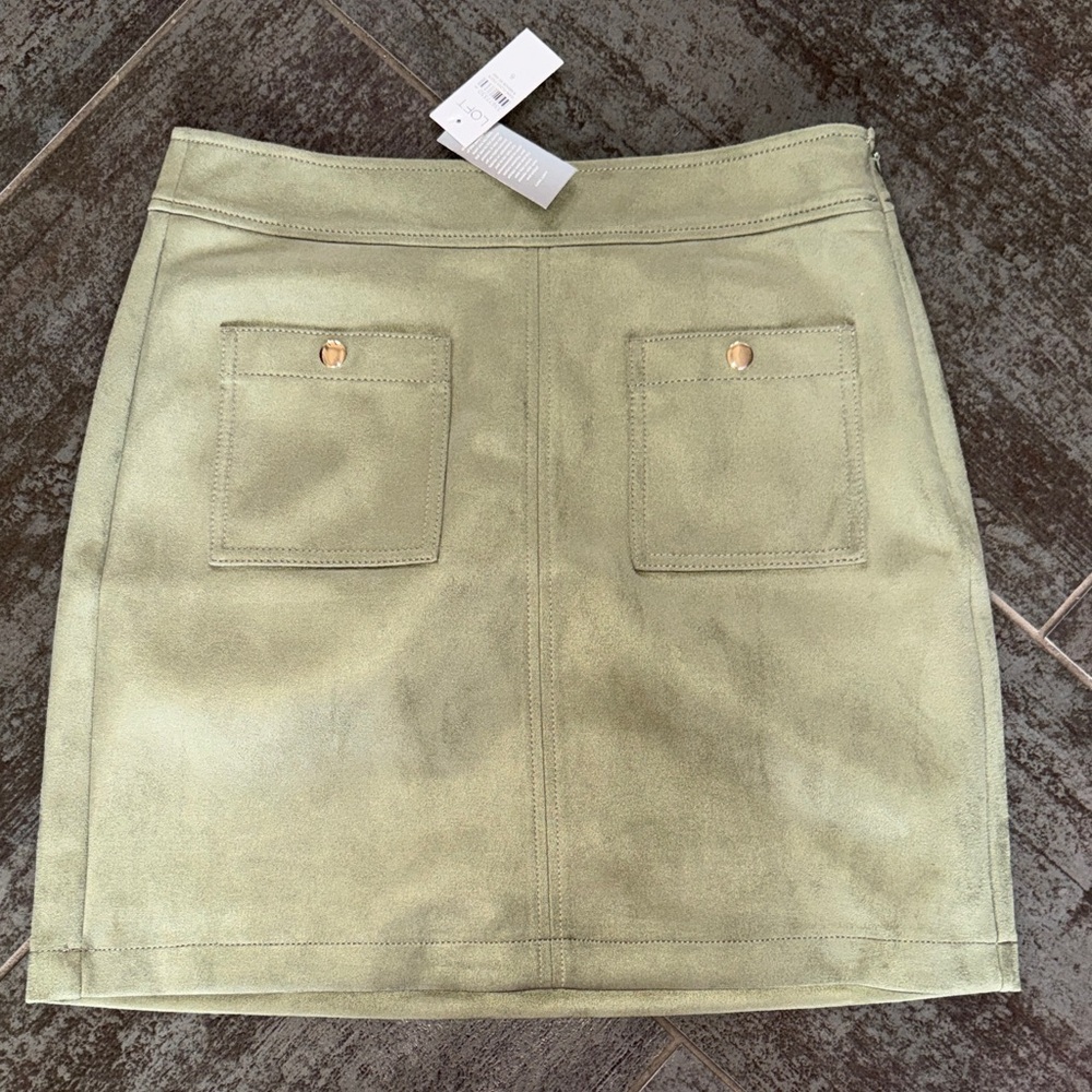 Loft Olive Green Women's Skirt - Picture 2 of 10